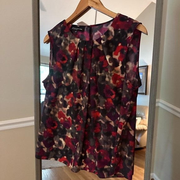 Jones New York Red and Purple Sleeveless Blouse with Peter Pan Collar - Picture 1 of 4